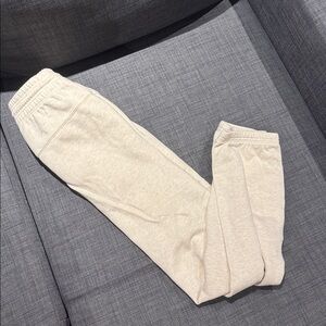 Aerie Cream Jogger Sweatpants New with tags NEVER WORN